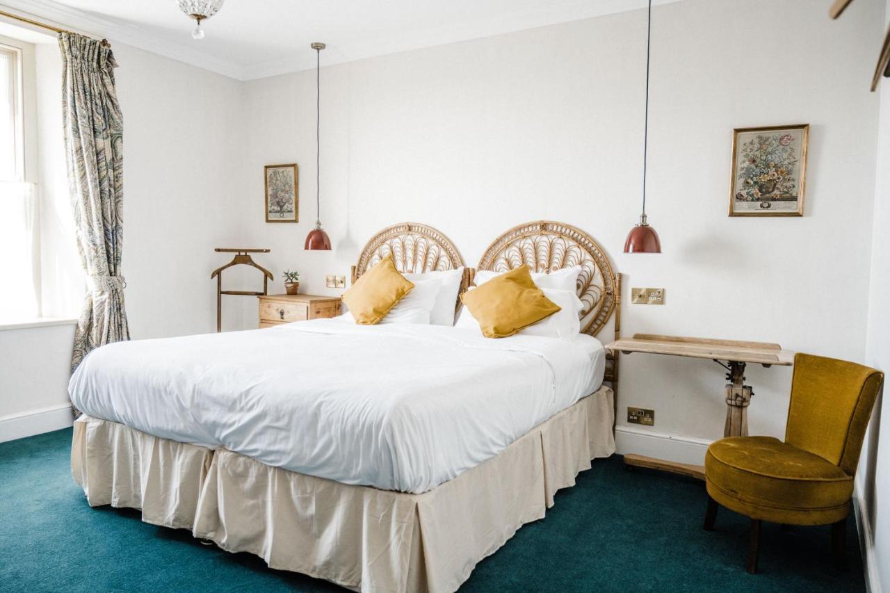 Hotel The Crooked Swan Crewkerne Exteriér fotografie