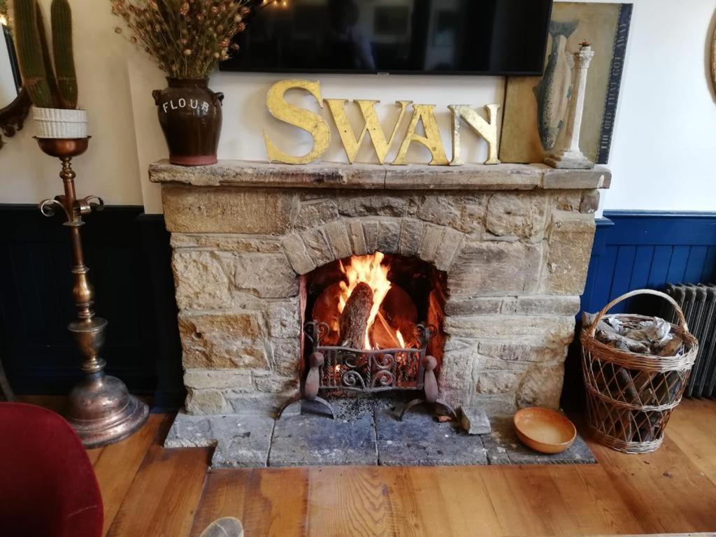 Hotel The Crooked Swan Crewkerne Exteriér fotografie